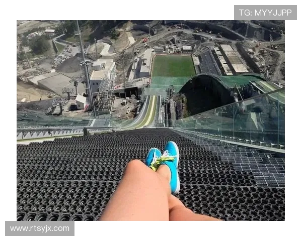 足球明星身体变形视频揭秘运动员训练背后的艰辛与挑战