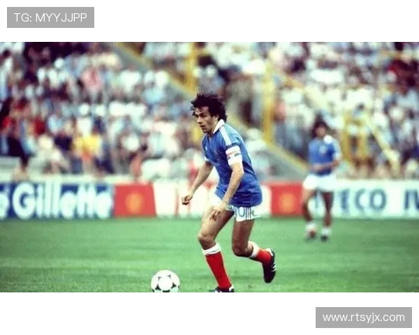 全球最具魅力的足球明星盘点他们的风采与成就